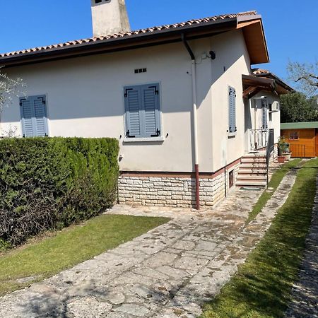 Casa Patrizia Leilighet Torri Del Benaco Eksteriør bilde