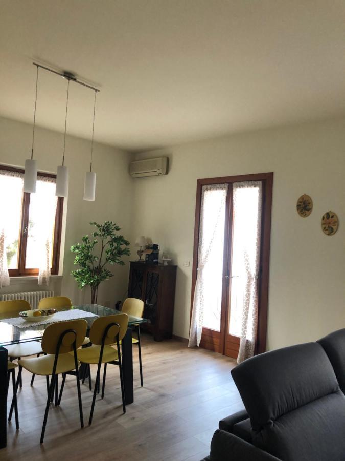 Casa Patrizia Leilighet Torri Del Benaco Eksteriør bilde
