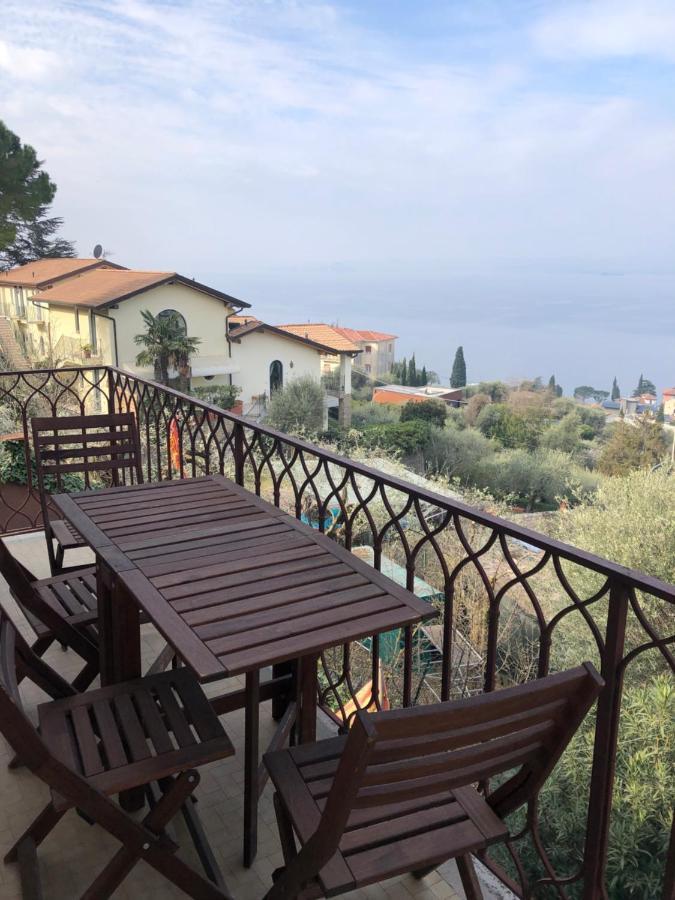 Casa Patrizia Leilighet Torri Del Benaco Eksteriør bilde