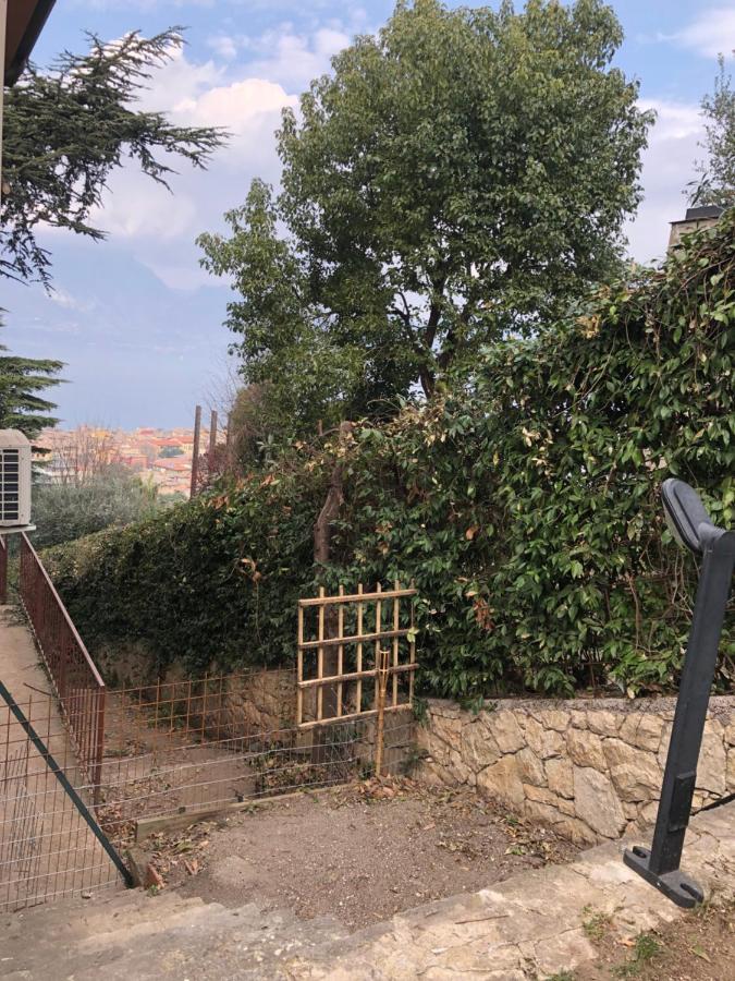 Casa Patrizia Leilighet Torri Del Benaco Eksteriør bilde